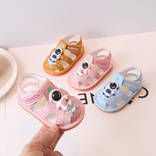 Dép tập đi có còi chip chip Sandal quai rọ phát tiếng kêu cho bé tập mã 901