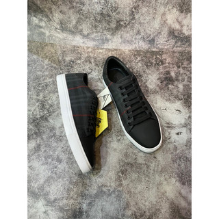 ⚡️𝐅𝐑𝐄𝐄 𝐒𝐇𝐈𝐏⚡️Snk Thể thao kẻ BBR Neww hàng cao cấp fullbox !!