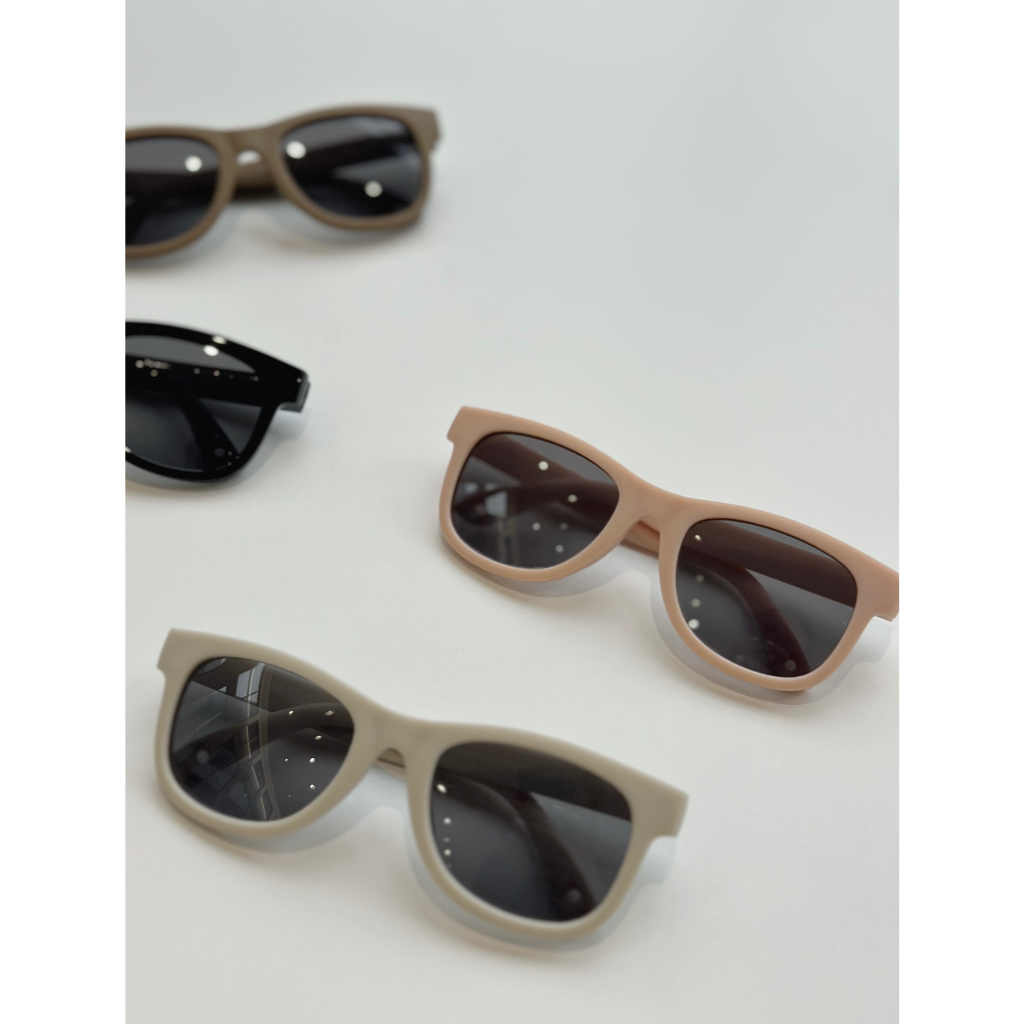 Classic Polarized Sunglasses UV400 Macro & Micro (Kính Mát Trẻ Em Dáng Cổ Điển)