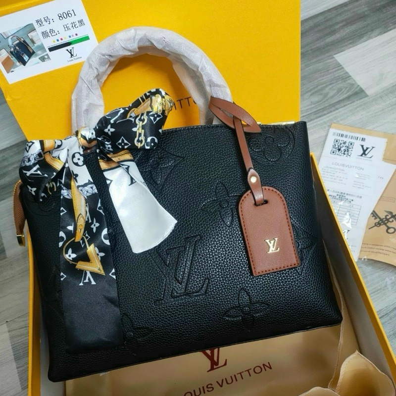 Túi công sở thanh lịch tiện lợi  lót nâu mềm