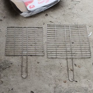 Vỉ nướng inox vuông có tay cầm