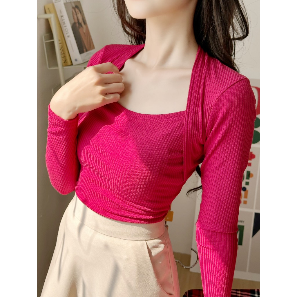 YU CHERRY | Áo thun nữ cách điệu tay dài cổ vuông Round Collar Top YA443