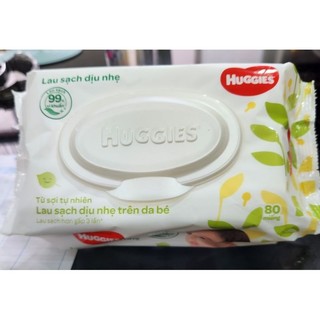 Khăn ướt Huggies 64 miếng, Unifresh 80 miếng