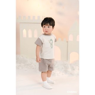Chaang bộ cộc cúc vai cho bé