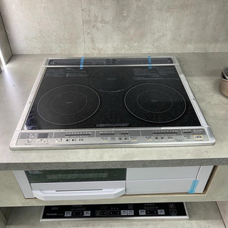 Bếp từ nhật mitsubishi cs-g321m 2023