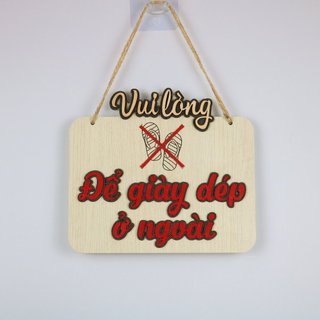 Bảng gỗ Vui lòng để giày dép bên ngoài
