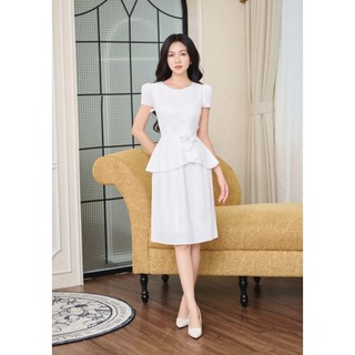 Đầm hàng hiệu đặt trên LI.VE từ 260k-300K