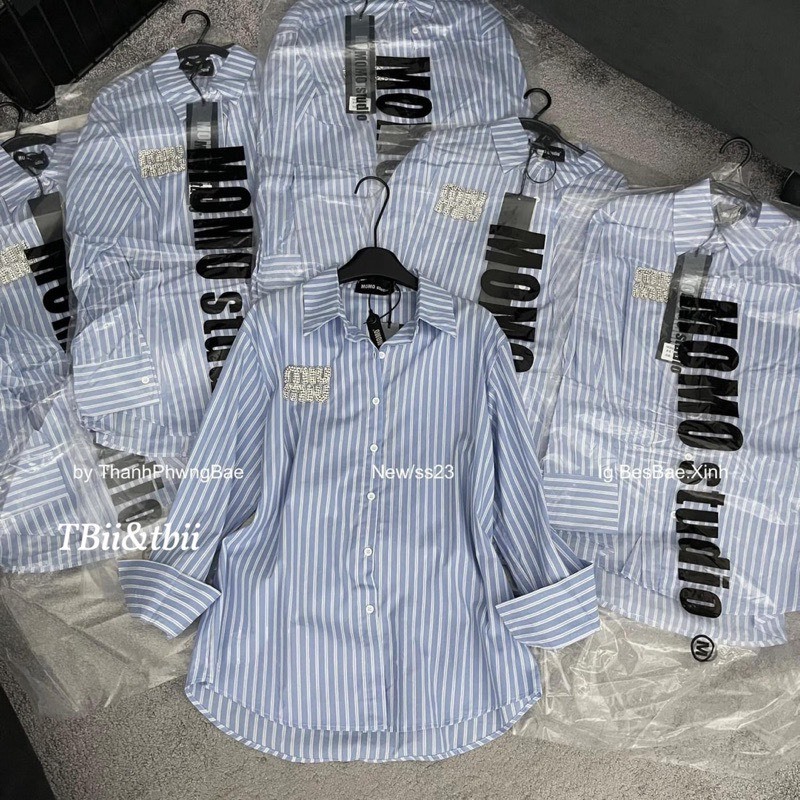 Áo Sơ Mi Nữ MIUMIU Logo Đính Đá Dáng Rộng Unisex Đẹp | BigBuy360 - bigbuy360.vn