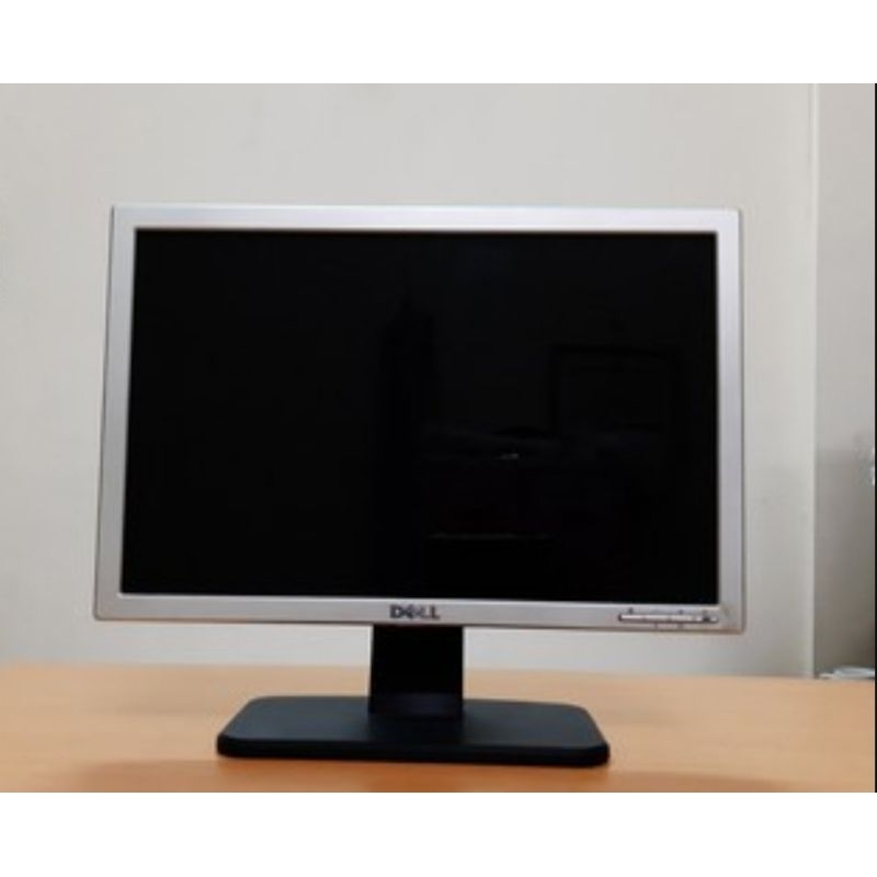 Thanh lý màn hình LCD 17 inch Dell đã sử dụng - giá rẻ