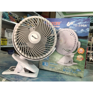 QUẠT TÍCH ĐIỆN ĐỂ BÀN KẸP MICKEY 806 TÍCH ĐIỆN 6-8 GIỜ