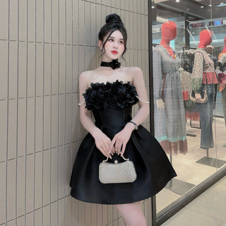 Váy 2 dây đá cánh hoa laze kèm chocker