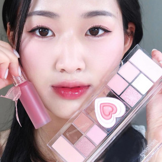 Phấn mắt Peripera All Take Mood Like Palette trái tim