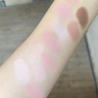 Phấn mắt Peripera All Take Mood Like Palette trái tim