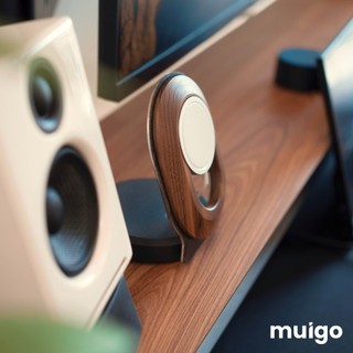 Dock sạc không dây gỗ óc chó | Muigo Dock 1