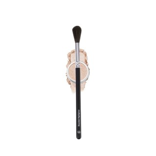 Cọ Highlight BH COSMETICS Rounded Highlighter Brush