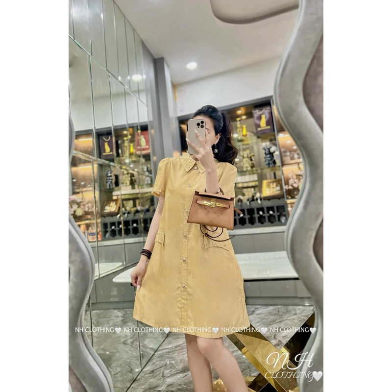 Váy cổ đức đính đá sm