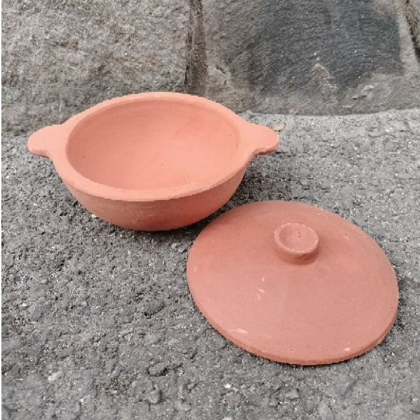 1 Nồi Đất Cơm Niêu Hay Kho Tiêu Và Kho Tộ.(giá không bao gồm rế)