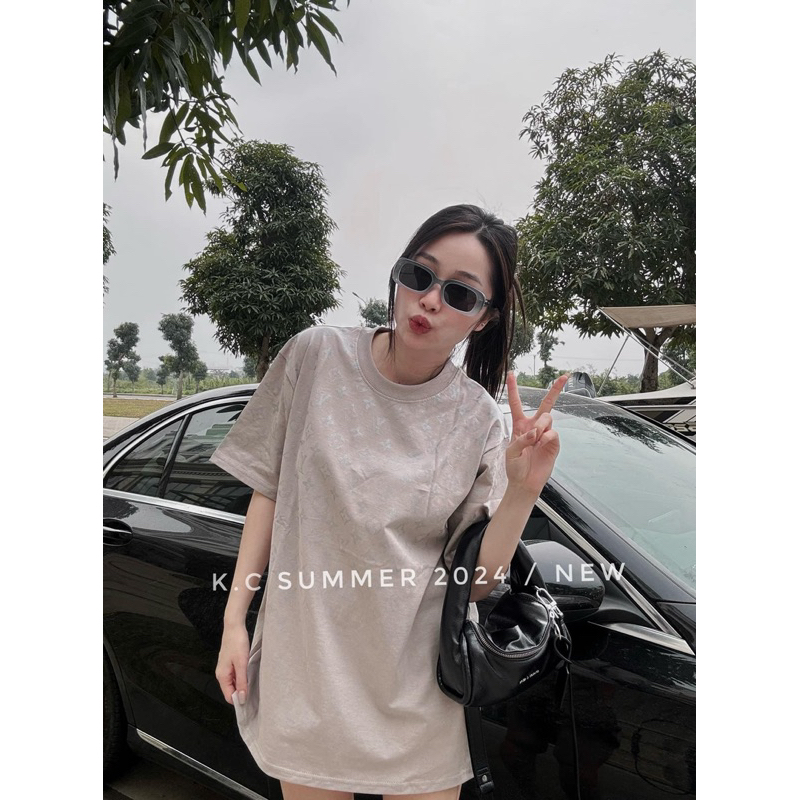 Phông LV QC hot hit - 𝙏𝙝𝙖𝙝𝙇𝙖𝙣 𝘽𝙤𝙪𝙩𝙞𝙦𝙪𝙚