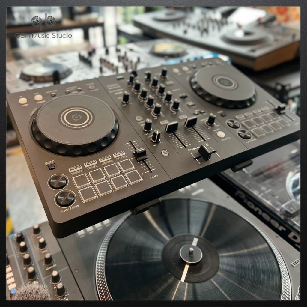 Bàn PioneerDJ DDJ-FLX4 Đen Fullbox