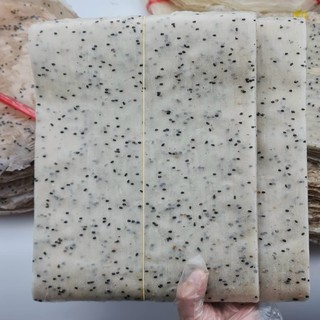  1 KG BÁNH TRÁNG MÈ ĐEN BÌNH ĐỊNH LOẠI NHÚNG NƯỚC CHỮ NHẬT 