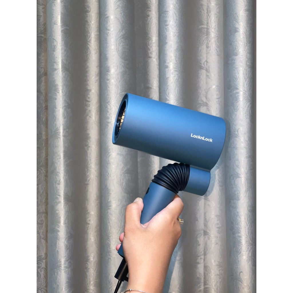 Máy sấy tóc LocknLock Hair dryer ENA166BLU (công suất 1600W)- Màu xanh lam