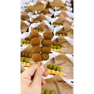 Mochi chấm kem sữa chua phô mai