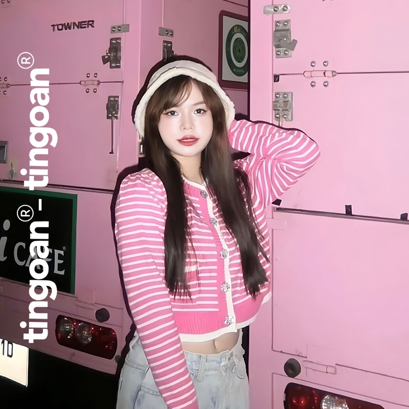 TINGOAN® - Áo set len cardigan lửng tặng kèm áo 2 dây kẻ ngang nhỏ hồng đậm vai bồng CAPPUCCINO CARD