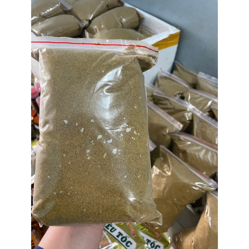 Cám cá Vị thơm, cám nền làm mồi câu tự nhiên dịch vụ. Cám câu cá 28% đạm. cám câu cá tổng hợp