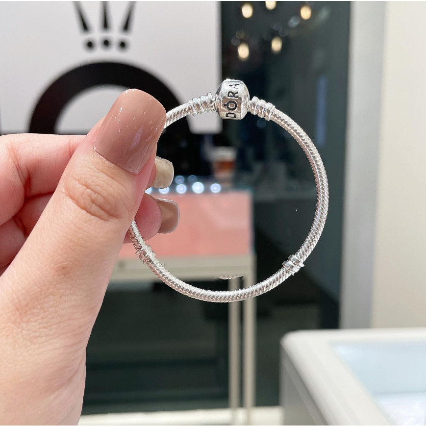 Vòng tay bạc Pandora Moments Heart Clasp Snake Chain Bracelet
