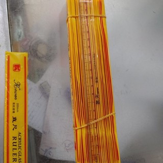 thước kẻ cứng trong 20cm