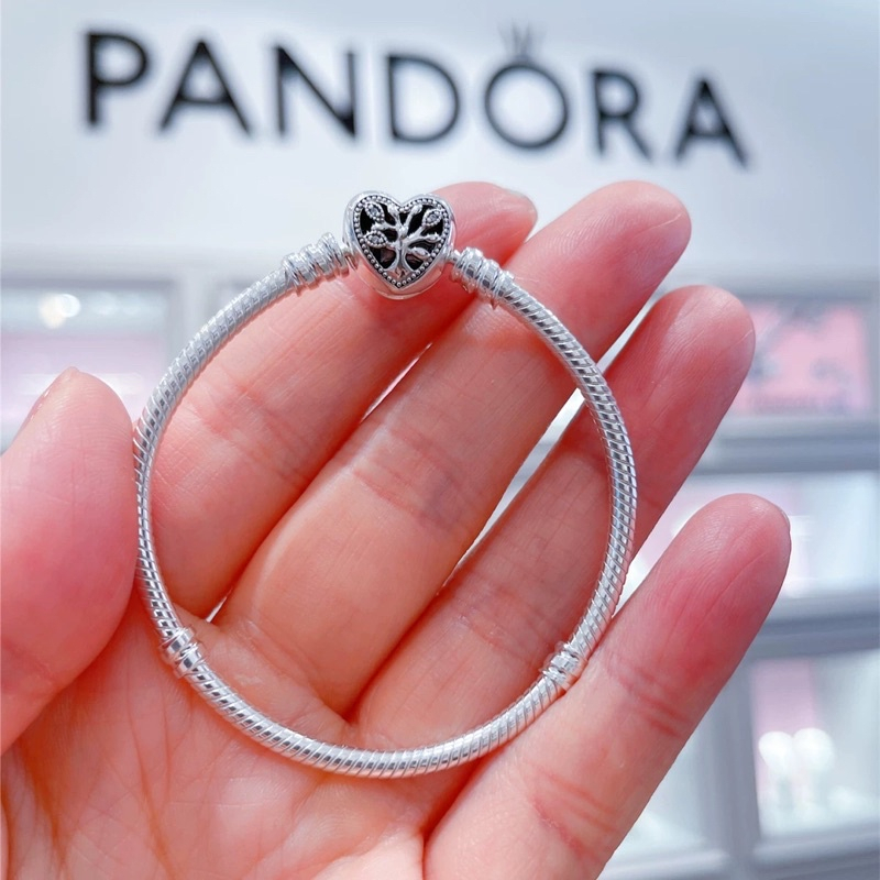 Vòng tay bạc Pandora Moments Heart Clasp Snake Chain Bracelet