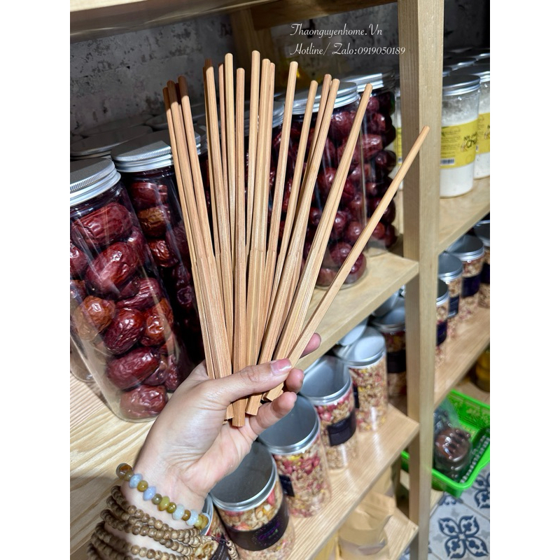 Đũa tre già vót tay (hàng nặng)