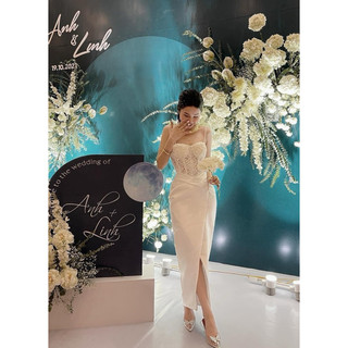 Set bodysuit ren+ chân váy maxi xẻ tà