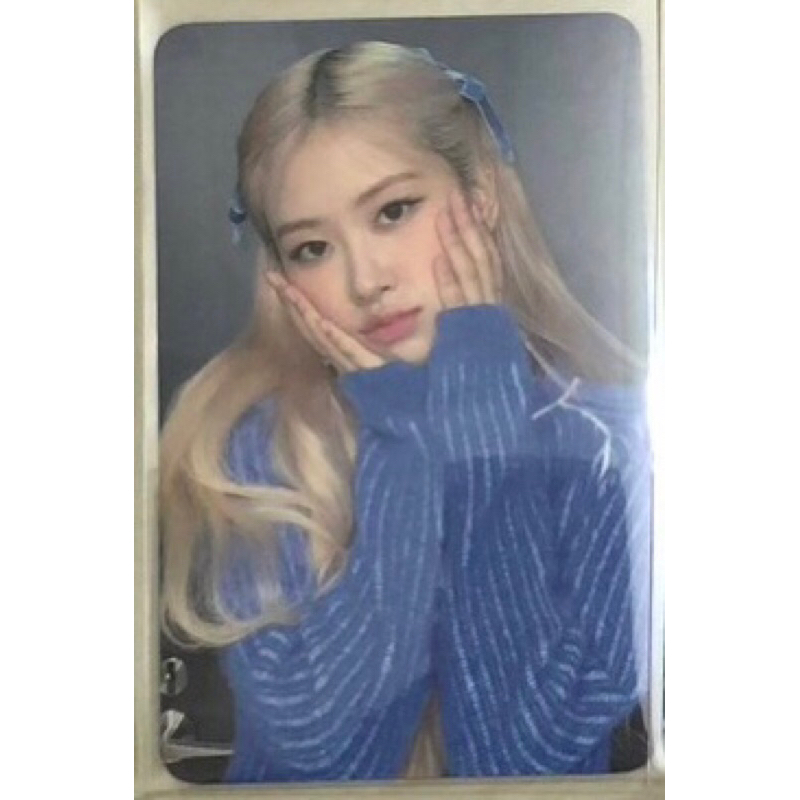 Card bo góc Rosé - Blackpink ôm má | OFFICIAL