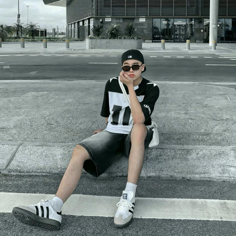 Áo thun tay lỡ phối đá banh số 10 cổ tim chất cotton co dãn Form 40-75kg, áo phông nam nữ phối bóng rổ hot trend 2024