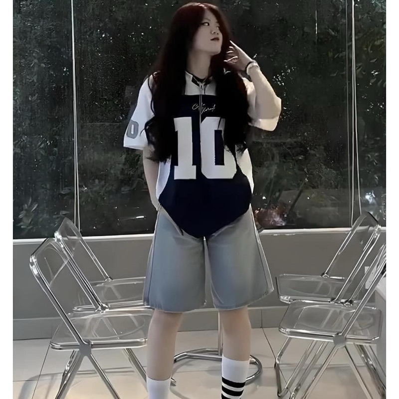 Áo thun tay lỡ phối đá banh số 10 cổ tim chất cotton co dãn Form 40-75kg, áo phông nam nữ phối bóng rổ hot trend 2024