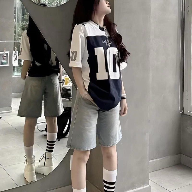 Áo thun tay lỡ phối đá banh số 10 cổ tim chất cotton co dãn Form 40-75kg, áo phông nam nữ phối bóng rổ hot trend 2024