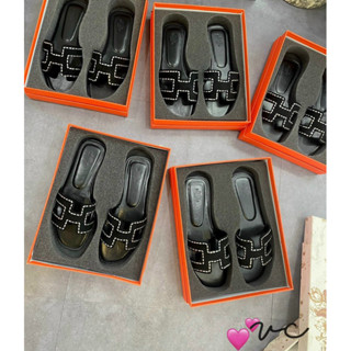 ( H38-6) DÉP LÊ HM ĐÍNH ĐÁ FULLBOX FOM TO 1.5 khách đi lùi 1 size