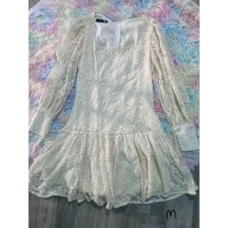 đầm thanh lý size M
