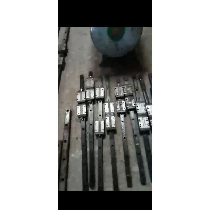 cặp ray THK Japan/Nhật Bản SR15 bản 15mm dài 400mm hoặc 460mm HOẶC ĐẶT THEO YÊU CẦU [ bao êm, bao rơ lắc ]