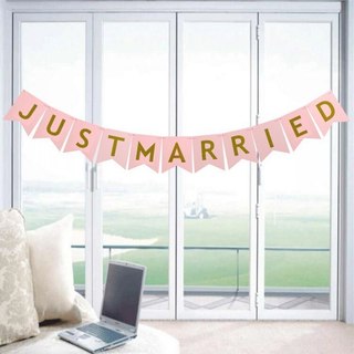 Dây treo Just Married trang trí tiệc cưới hỏi