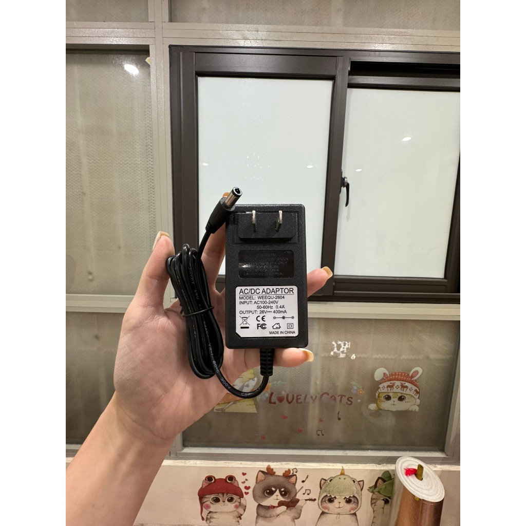 NGUỒN SẠC MÁY HÚT BỤI CẦM TAY LOCK&LOCK ENV111VOL