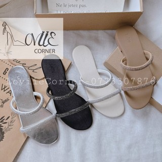 DÉP NỮ LOVIIECORNER - DÉP THỜI TRANG HAI QUAI NGANG ĐÍNH ĐÁ - DÉP BỆT DA MỀM ĐẾ THẤP D240220