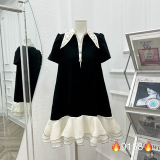 váy cổ nhọn đá chân bèo QP