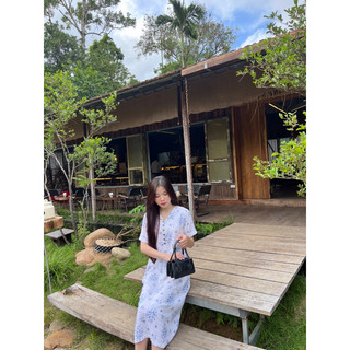 Đầm linen gân hoa xanh