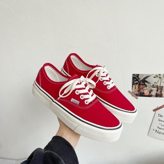 Giày thể thao đế bằng classic màu đỏ tươi