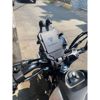 GIÁ ĐỠ ĐIỆN THOẠI chống rung Motowolf gần ghidon xe motor (Loại ko sạc)