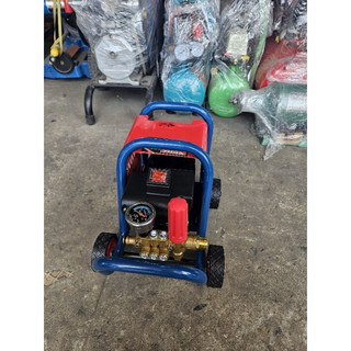 Máy rửa xe BTEC BT3000 (có chỉnh áp)