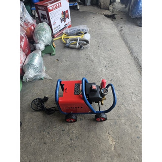 Máy rửa xe BTEC BT3000 (có chỉnh áp)