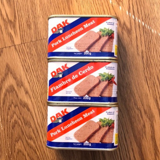Pate thịt heo luncheon meat hiệu dak của đan mạch 200gr - date 16/07/2026 - sl 1 hộp